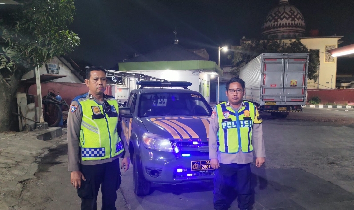 Jaga Keamanan Objek Vital, Polsek Klari Intensifkan Patroli di SPBU Duren