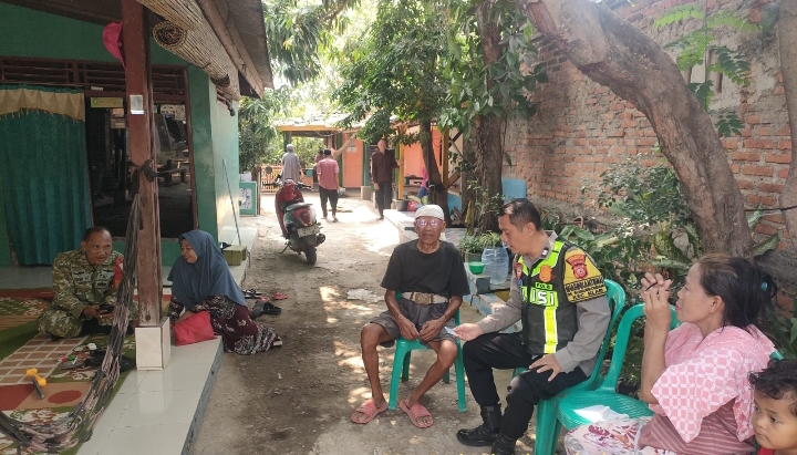 Bhabinkamtibmas Polsek Klari Sambangi Warga Binaan, Sosialisasikan Bahaya TPPO
