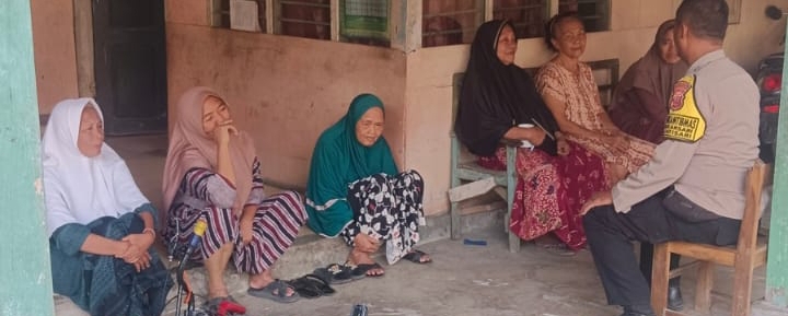 Bhabinkamtibmas Polsek Jatisari Laksanakan Sambang, Cegah Kenakalan Remaja