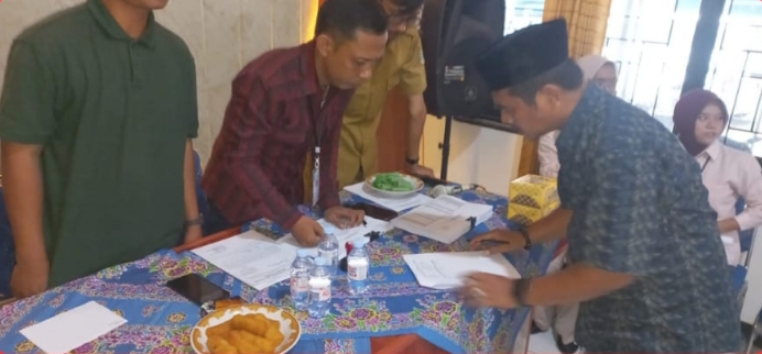 Personel Polsek Jatisari Monitoring Pengamanan Kegiatan Penetapan DPT Pilkades Desa Situdam