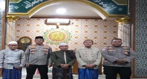 Subuh Keliling, Kapolsek Klari Jalin Silaturahmi Dan Pererat Kedekatan Dengan Ulama Serta Masyarakat